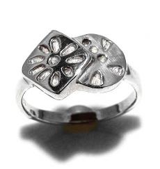 St��brn� prsten